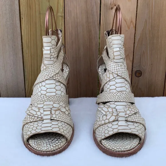 FREEBIRD BY STEVEN Claw White Snake Leather Strappy Boho Western Sandals