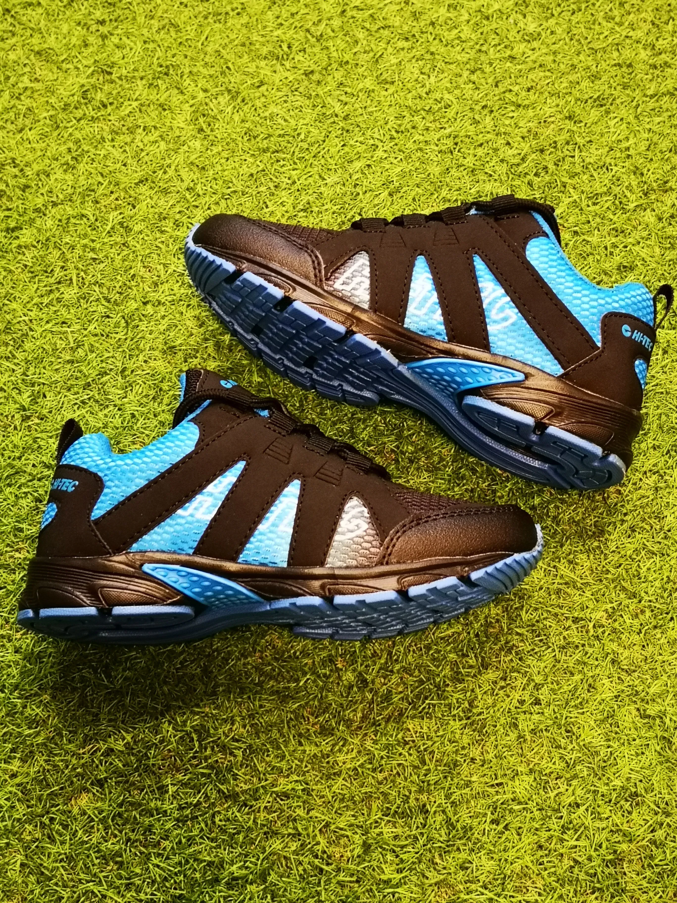 Hi Tec Warrior Trainers Junior boys and girls trainers