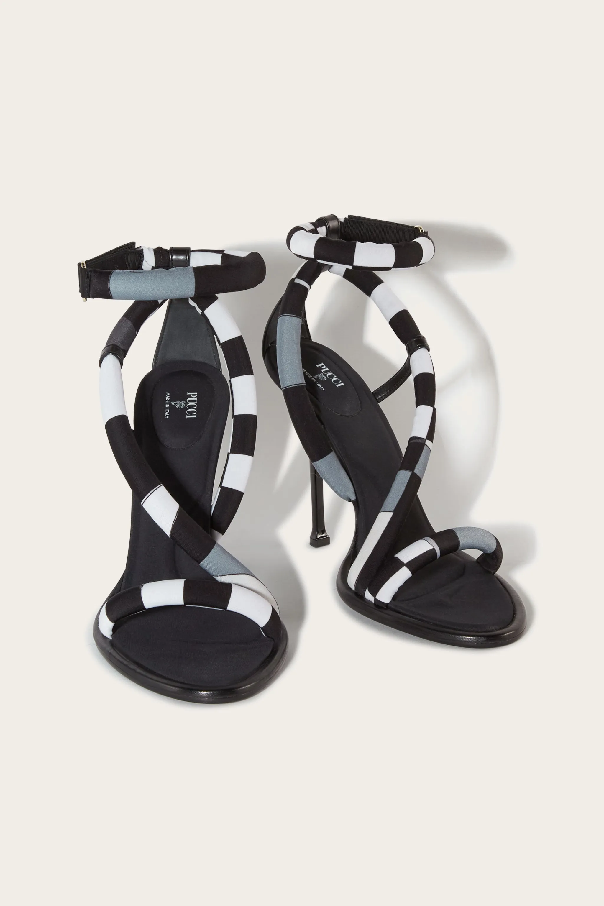 Lee Sandals