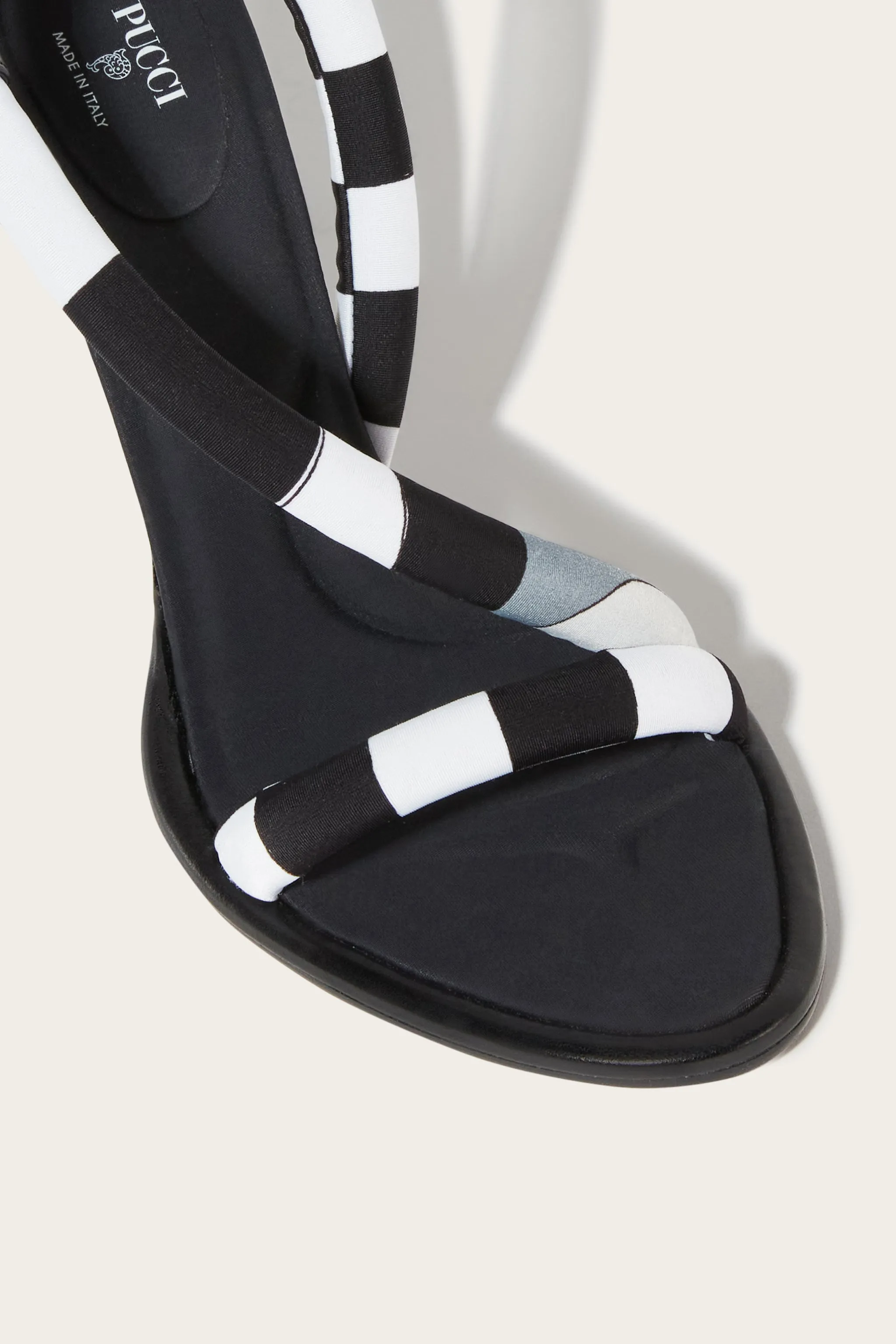 Lee Sandals