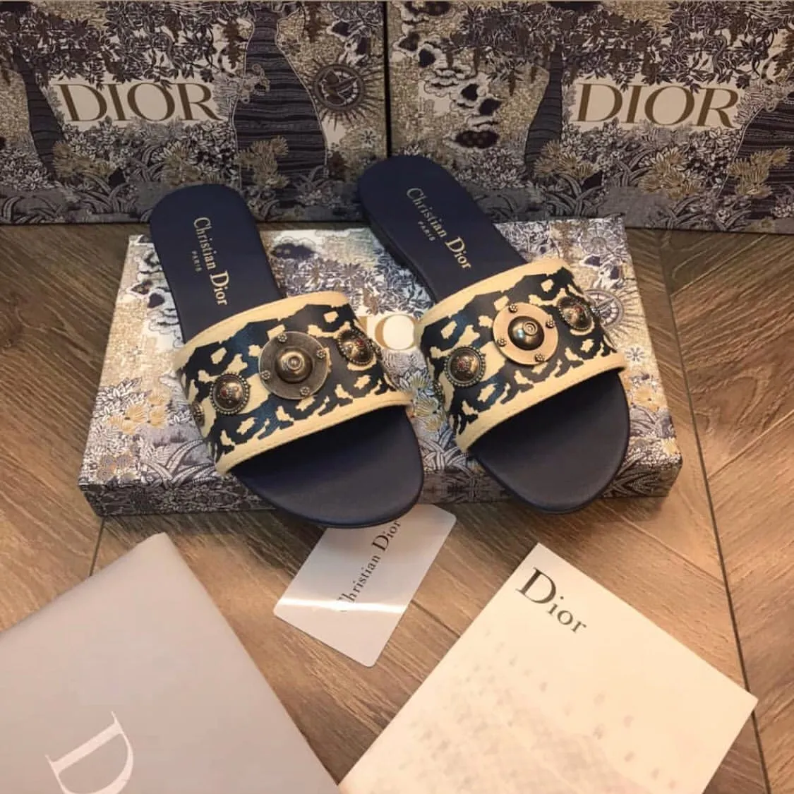 Luxury Sandals - DOR - 6248