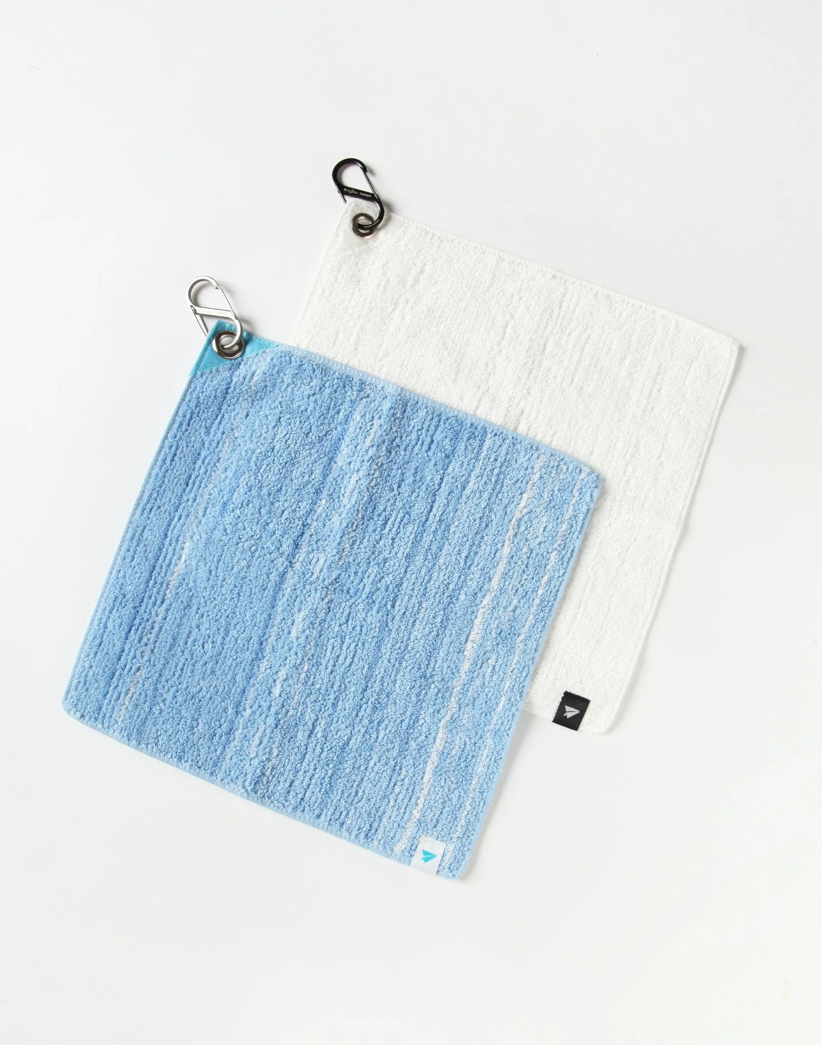  w/  | Hikers Towel w/ Small Carabiner