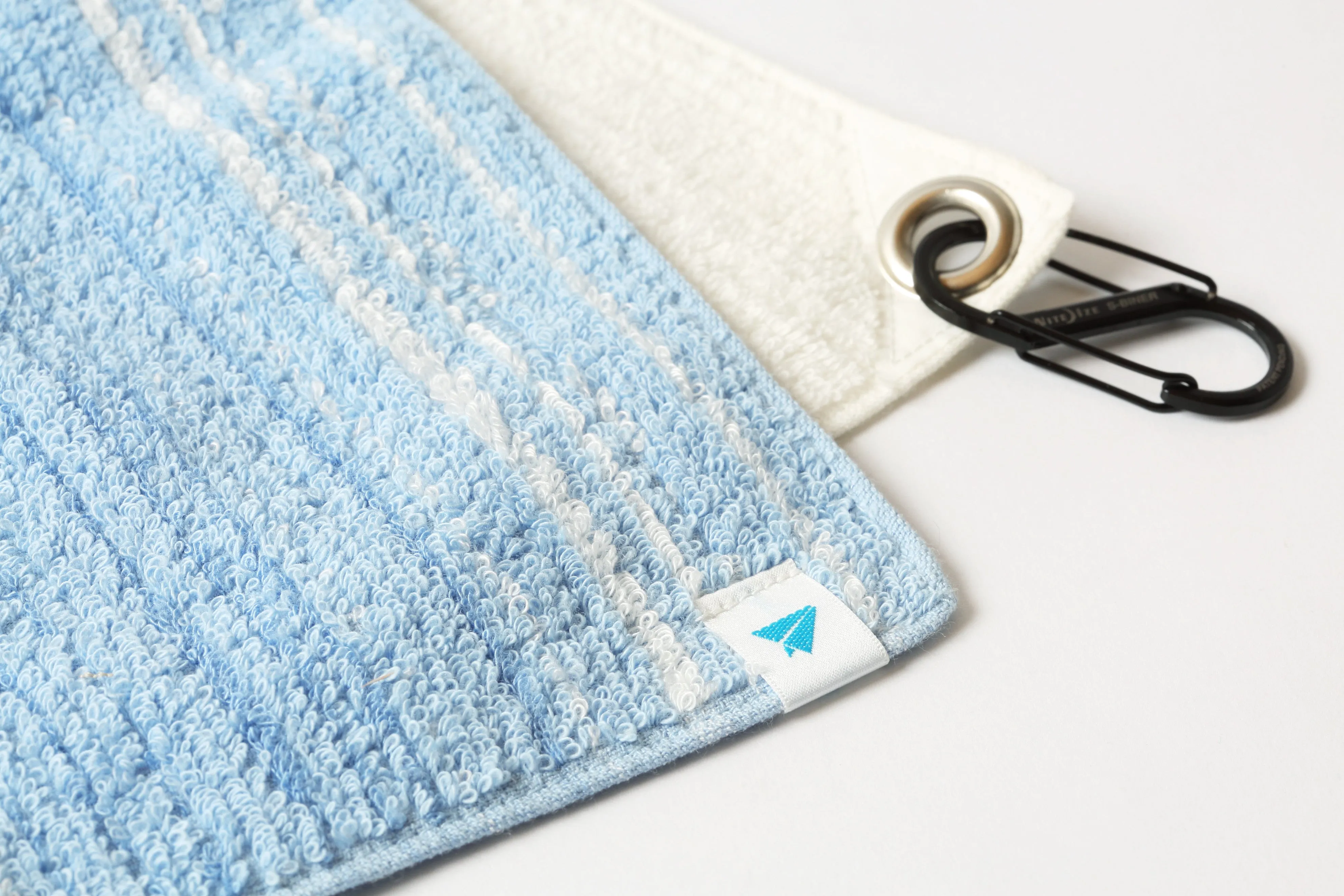  w/  | Hikers Towel w/ Small Carabiner